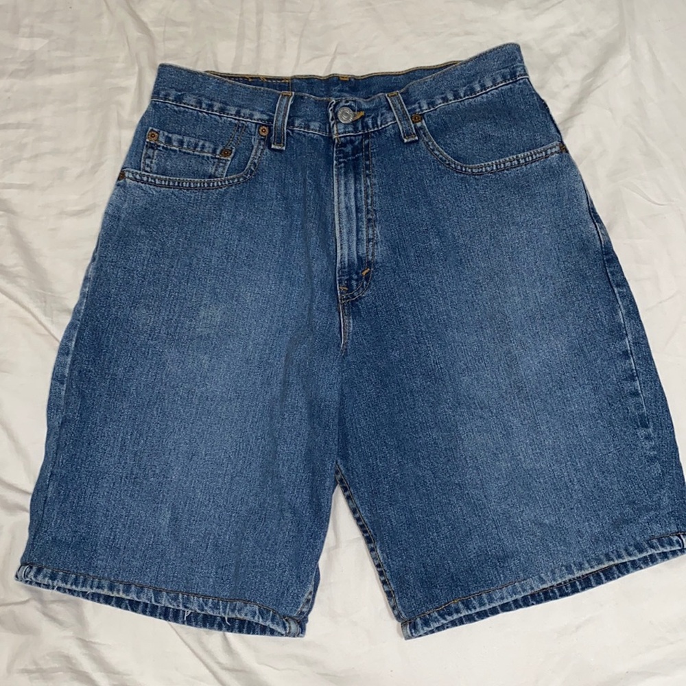 Levi’s Jorts